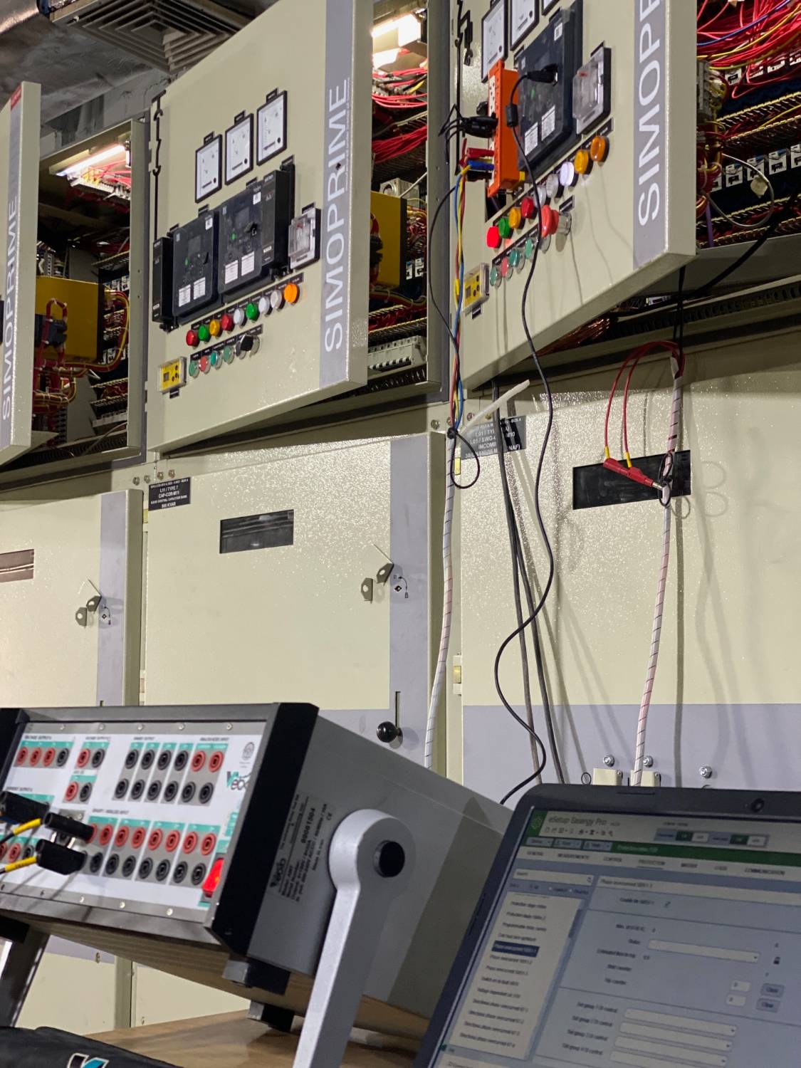 خدمات تست وراه اندازی تاسیسات الکتریکی